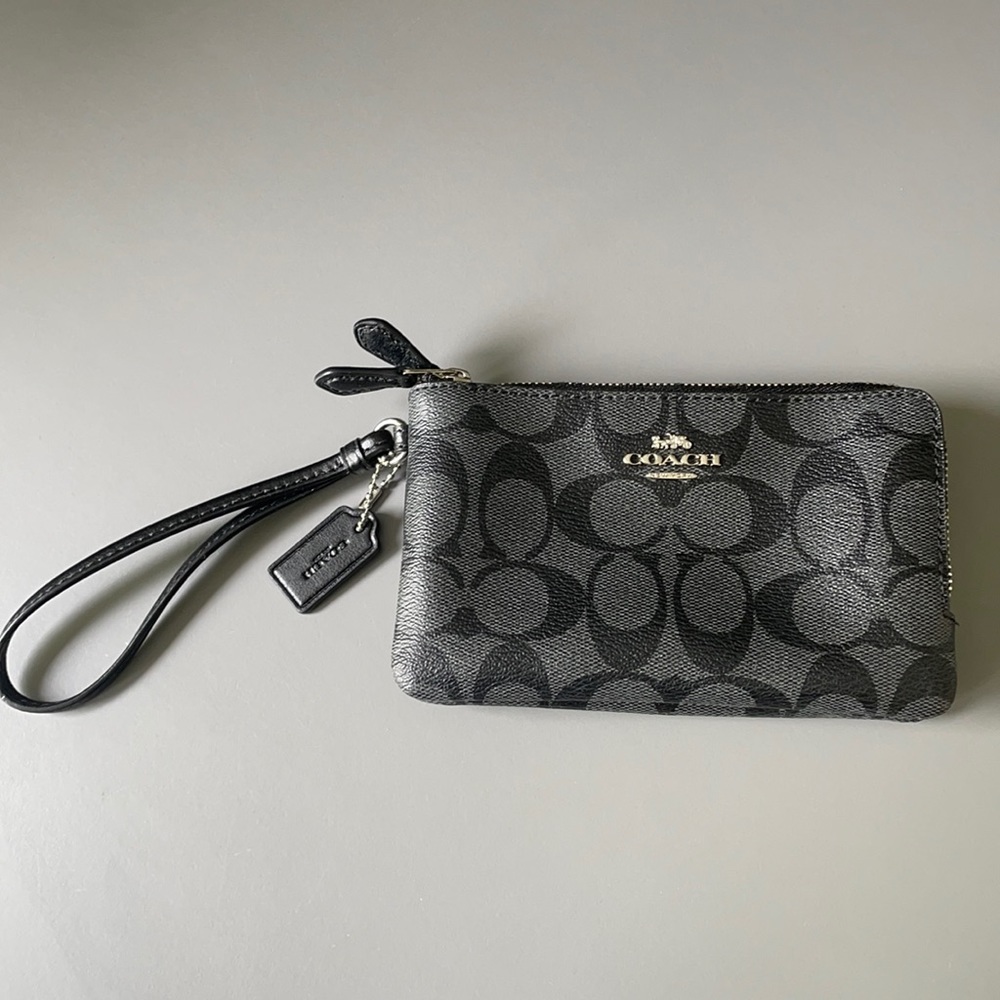 Coach Wallet Bag - Never Worn!